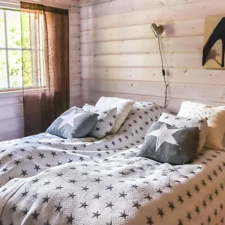Aurinko-saaga 5 Paritalo By Interhome Holiday home Hyrynsalmi