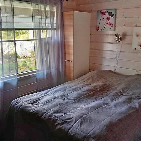 Aurinko-saaga 5 Paritalo By Interhome Vakantiehuis *